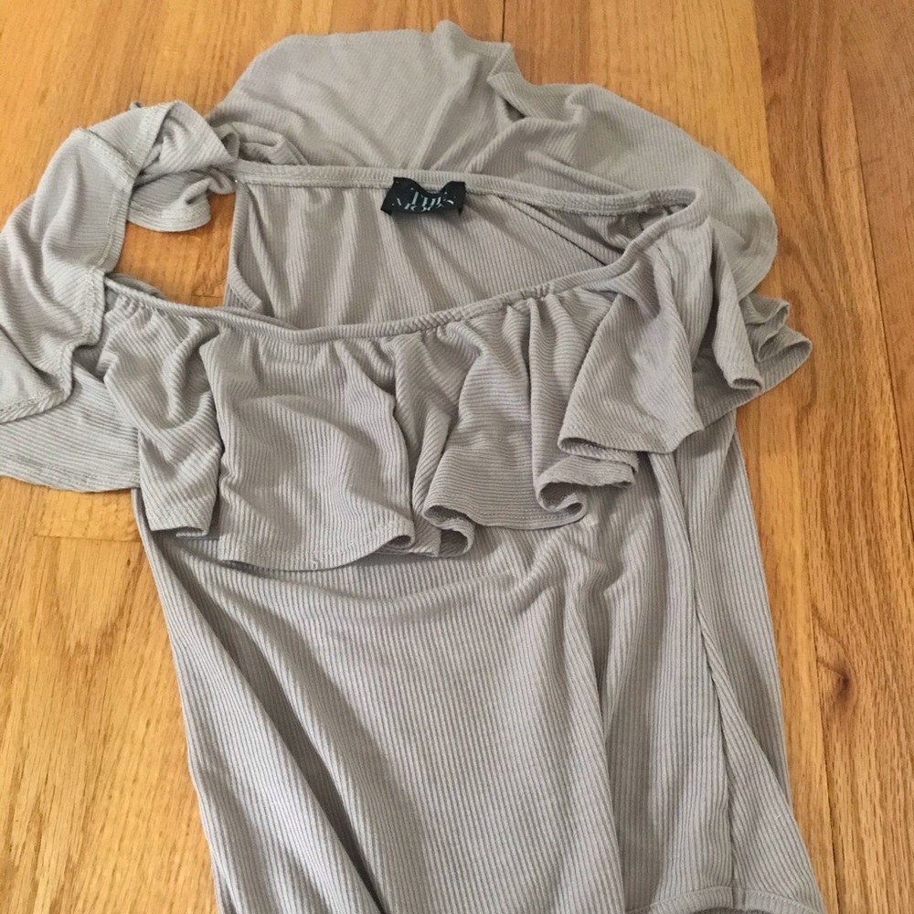Off the shoulder mauve bodysuit